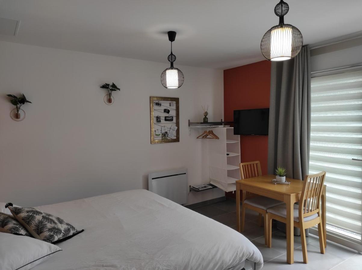 Studio Les Chambres De La Source - Tadorne Sancourt  Экстерьер фото